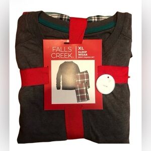 🆕❤️ New Falls Creek Mens Pajama Set (XL) $45 Retail